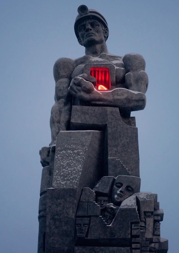 pamyatnik_pogibshim_shahteram.jpg