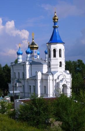tserkov_vo_imya_pervoverhovnyh_apostolov.jpg
